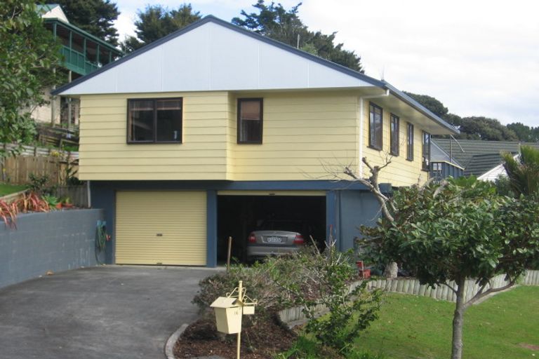 Photo of property in 16 Ngahere Drive, Horahora, Whangarei, 0110