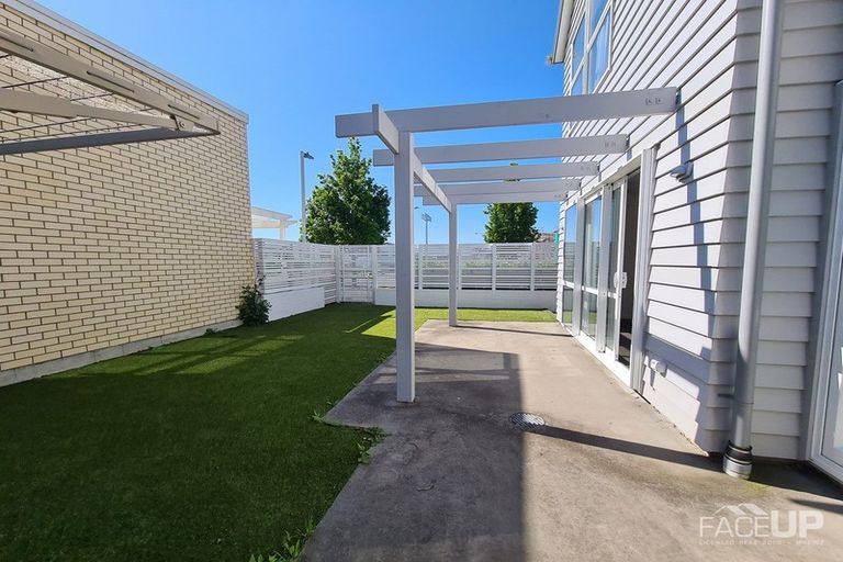 Photo of property in 30 Kanuka Road, Hobsonville, Auckland, 0616