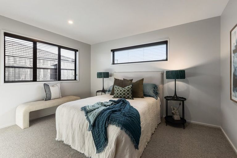 Photo of property in 56 Tironui Drive, Taradale, Napier, 4112