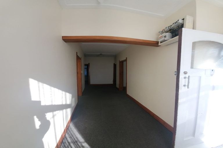 Photo of property in 62 Rotherham Terrace, Miramar, Wellington, 6022