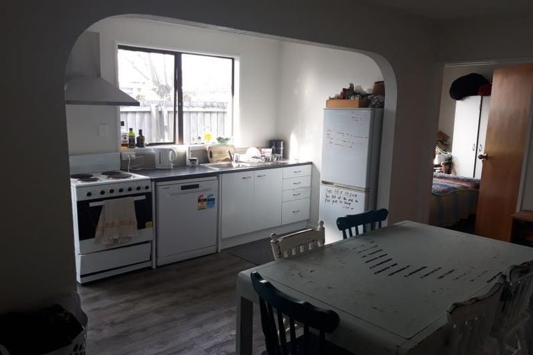 Photo of property in 69 Peverel Street, Riccarton, Christchurch, 8041