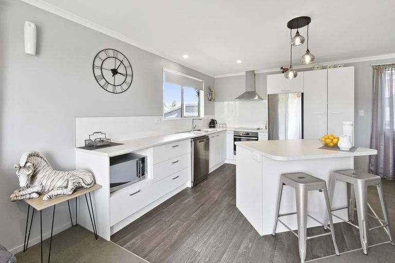 Photo of property in 14 Henry Lane, Patumahoe, Pukekohe, 2679
