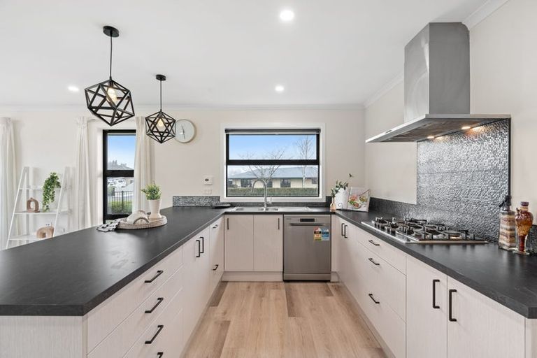 Photo of property in 8 Reuben Avenue, Rolleston, 7615