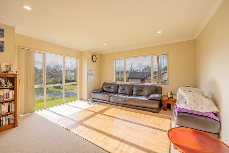 Photo of property in 44 Cartmel Avenue, Massey, Auckland, 0614