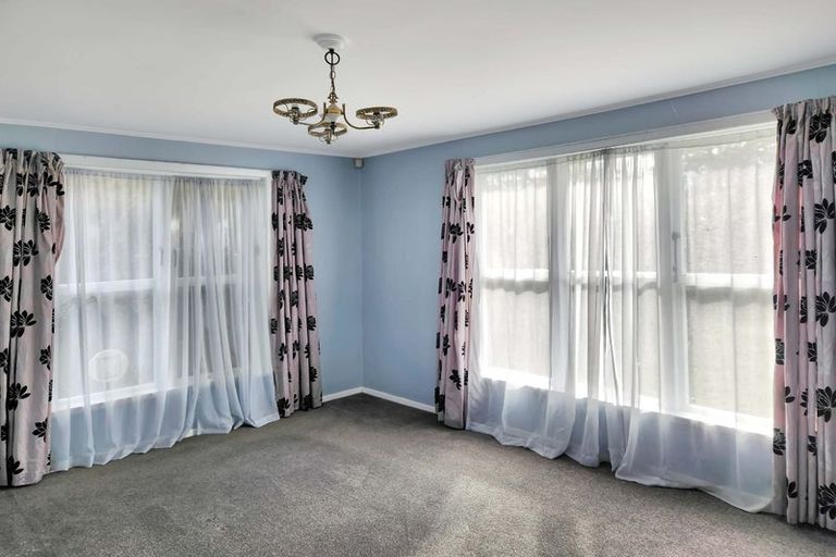 Photo of property in 17 Mchardie Street, Trentham, Upper Hutt, 5018