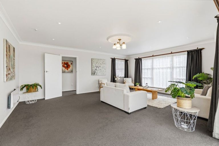 Photo of property in 194 Totara Drive, Pukete, Hamilton, 3200