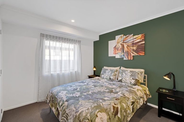 Photo of property in 13b Miro Street, Inglewood, 4330