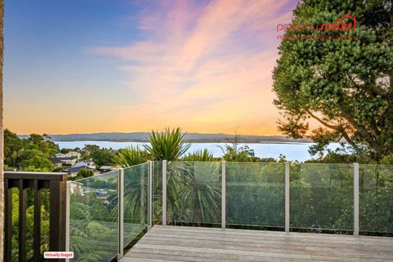 Photo of property in 2/78 Rangatira Road, Beach Haven, Auckland, 0626