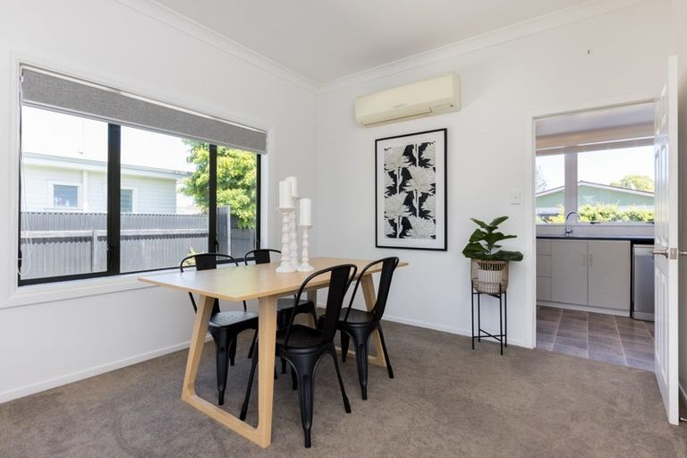 Photo of property in 20 Avenue Road, Greenmeadows, Napier, 4112