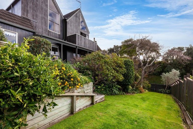 Photo of property in 439 Devon Street West, Lynmouth, New Plymouth, 4310
