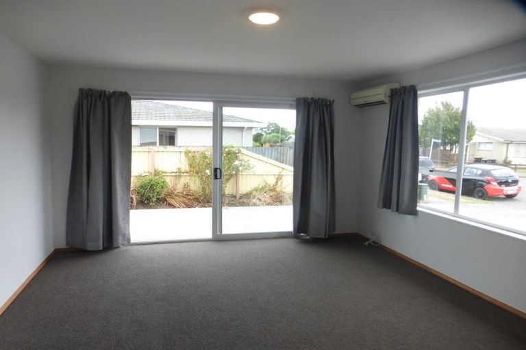 Photo of property in 24 Bayswater Crescent, Bromley, Christchurch, 8062