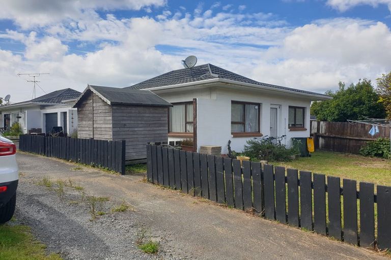 Photo of property in 3 Quo Vadis Place, Red Beach, 0932