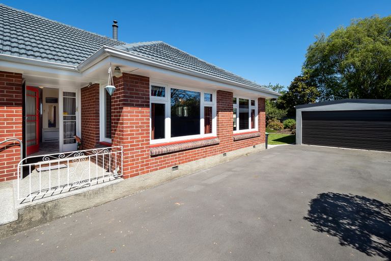 Photo of property in 11 Dundee Place, Spreydon, Christchurch, 8024
