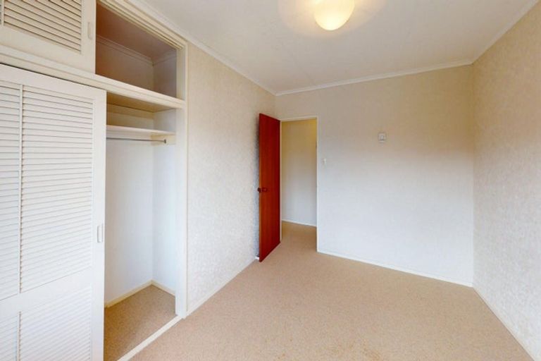 Photo of property in 28 Turakina Street, Westbrook, Palmerston North, 4412