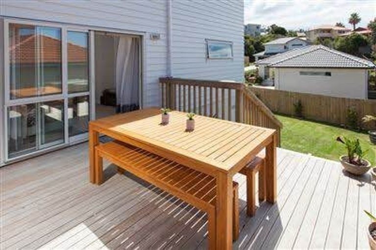 Photo of property in 95 Glenvar Road, Torbay, Auckland, 0630