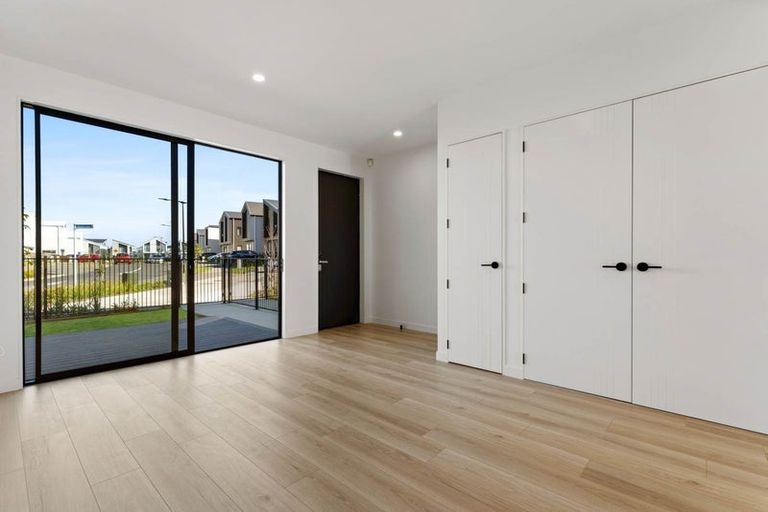 Photo of property in 27 Porowha Road, Westgate, Auckland, 0814