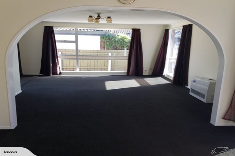 Photo of property in 12 Martin Street, Palmerston North, 4414