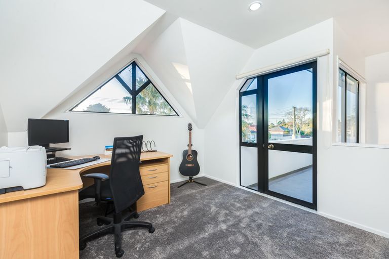 Photo of property in 2/57 Hoteo Avenue, Papatoetoe, Auckland, 2025