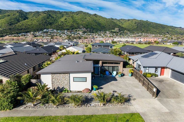 Photo of property in 80 Waipunahau Road, Waikanae, 5036