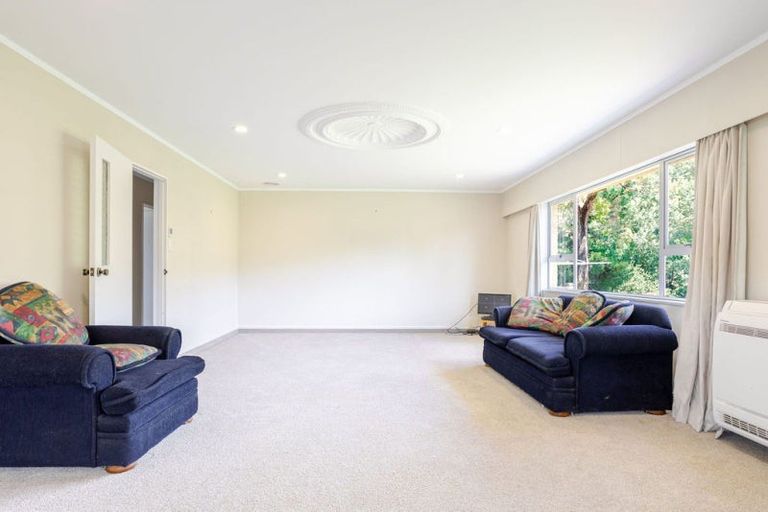 Photo of property in 208 Adelaide Road, Dannevirke, 4930