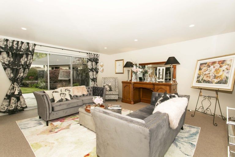 Photo of property in 16 Country Place, Allenton, Ashburton, 7700