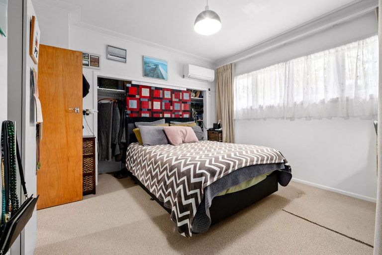 Photo of property in 5 Banbury Crescent, Fairfield, Hamilton, 3214