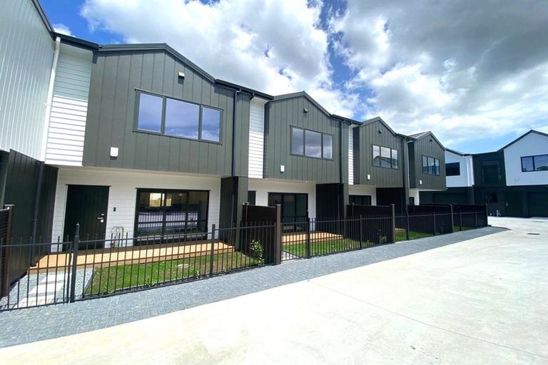 Photo of property in 52 Wedgwood Avenue, Mangere East, Auckland, 2024