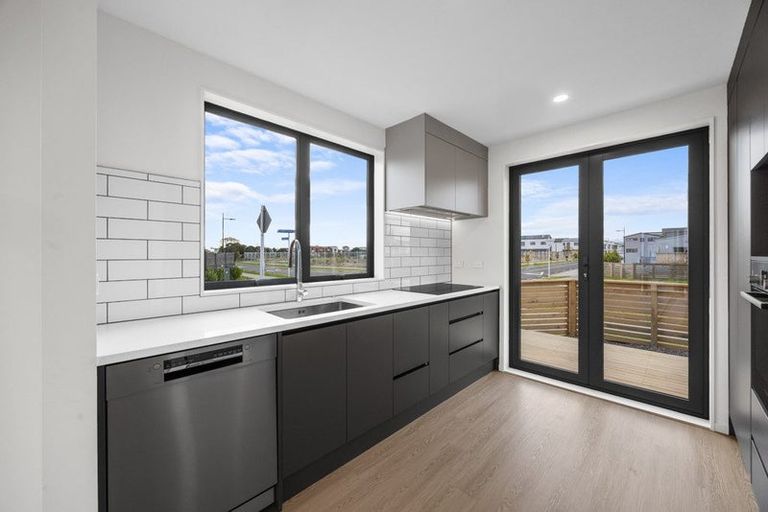 Photo of property in 34 Corporal Street, Papakura, 2110