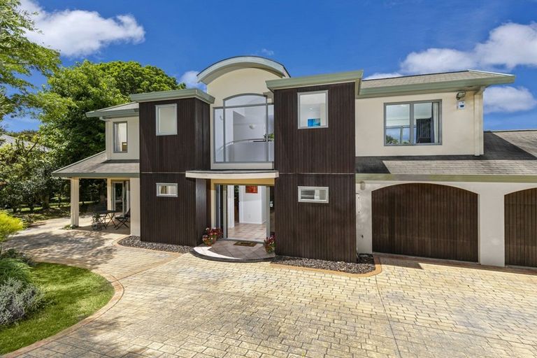 Photo of property in 20 Highwood Grove, Torbay, Auckland, 0630