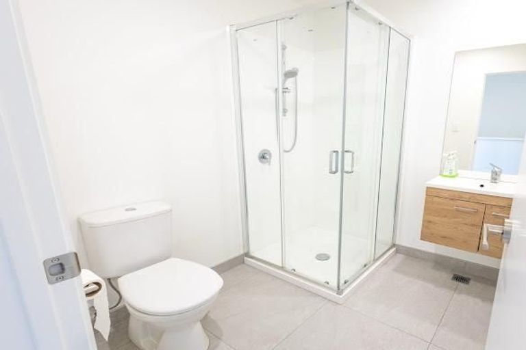 Photo of property in 22 Tima Lane, Mangere Bridge, Auckland, 2022