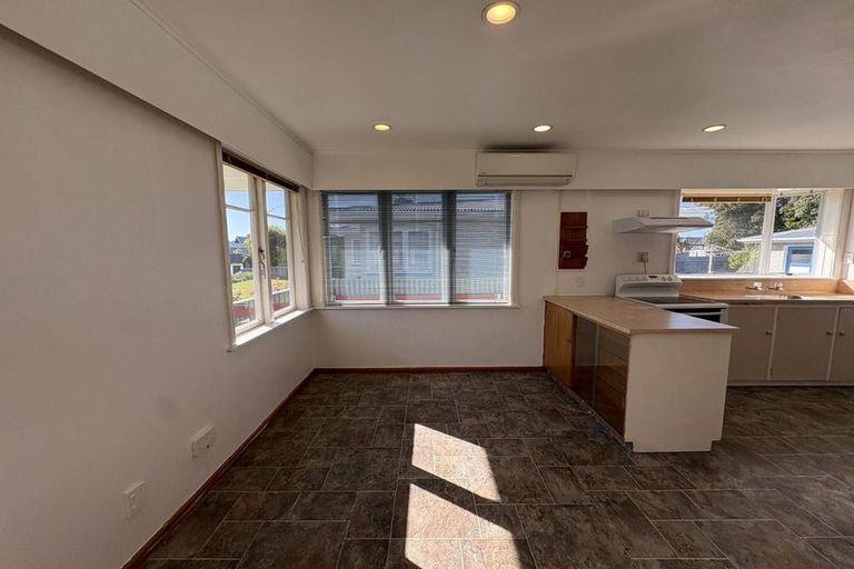 Photo of property in 15 Wycliffe Street, Onekawa, Napier, 4110