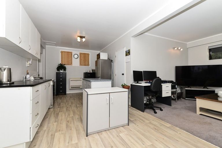 Photo of property in 23 Lachlan Drive, Dinsdale, Hamilton, 3204