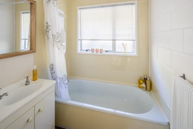 Photo of property in 74u5 Dominion Park Street, Johnsonville, Wellington, 6037