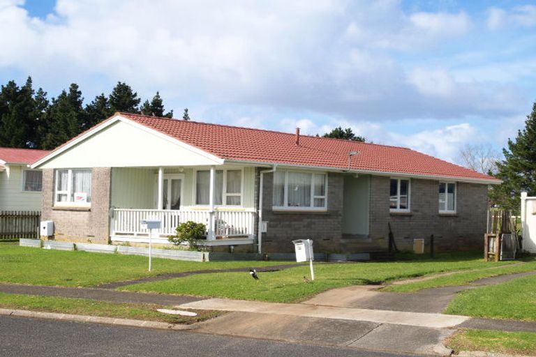 Photo of property in 57 Calthorp Close, Favona, Auckland, 2024