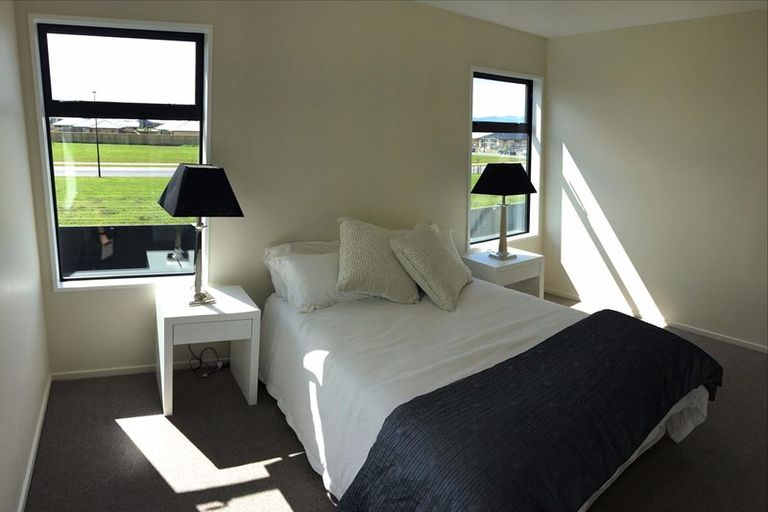 Photo of property in 83 Faringdon Boulevard, Rolleston, 7615