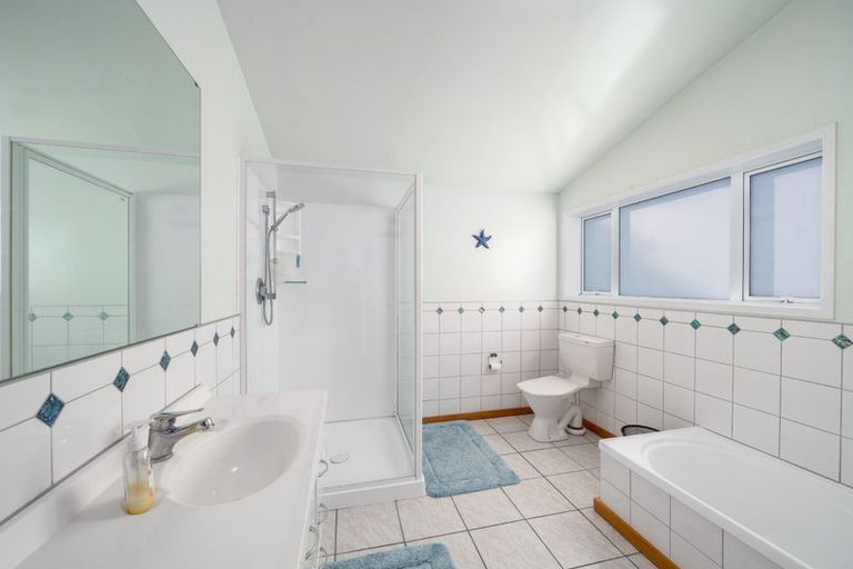 Photo of property in 22a Westpoint Avenue, Harbour View, Lower Hutt, 5010