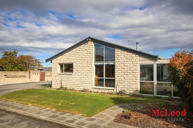 Photo of property in 22 Farm Road, Allenton, Ashburton, 7700