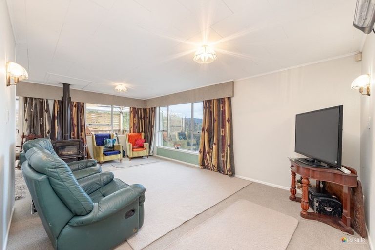 Photo of property in 31 Fraser Street, Wainuiomata, Lower Hutt, 5014
