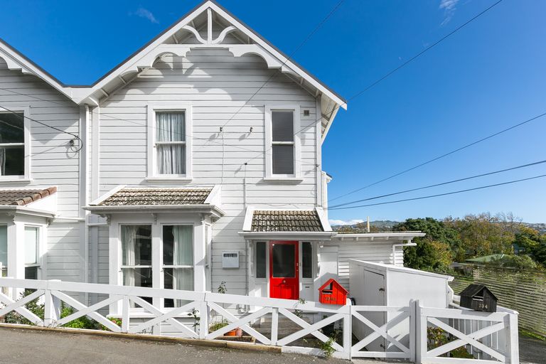 Photo of property in 134a Coromandel Street, Newtown, Wellington, 6021