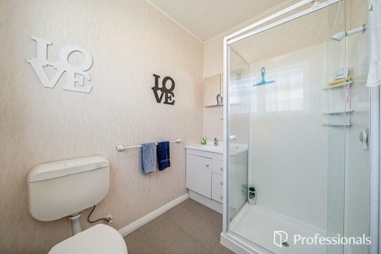 Photo of property in 1/1079 High Street, Taita, Lower Hutt, 5011