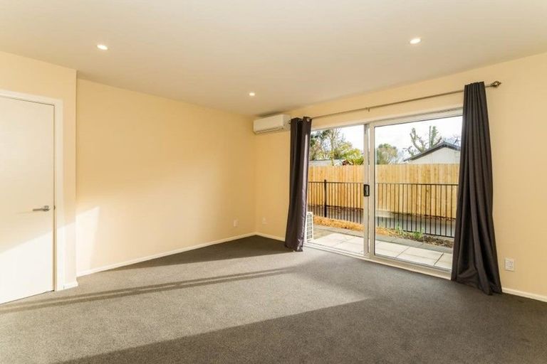 Photo of property in 2/14 Ward Street, Addington, Christchurch, 8024