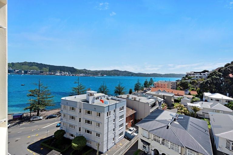 Photo of property in Wharenui Apartments, 274 Oriental Parade, Oriental Bay, Wellington, 6011