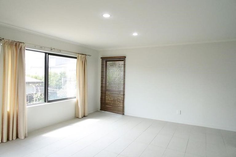 Photo of property in 14 Joseph Street, Flat Bush, Auckland, 2019
