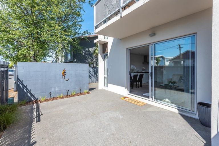 Photo of property in 3/318 Barbadoes Street, Christchurch Central, Christchurch, 8011