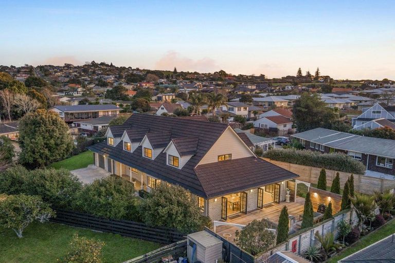 Photo of property in 11 Revell Court, Pukekohe, 2120