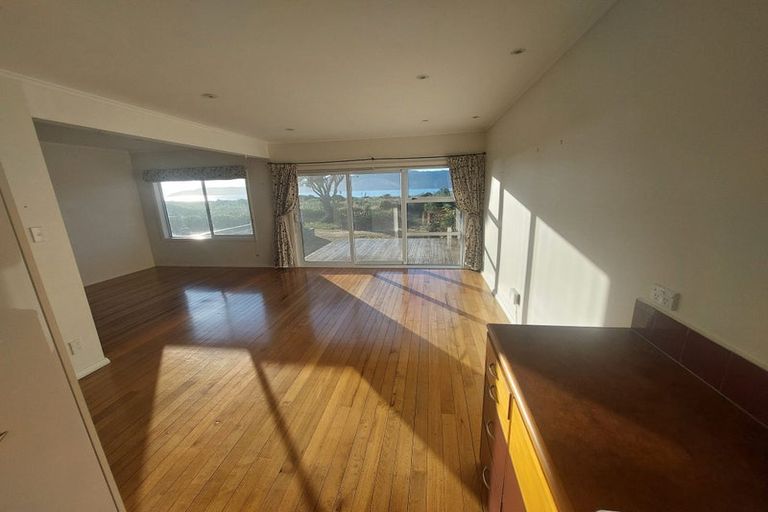 Photo of property in 127-129 Manly Street, Paraparaumu Beach, Paraparaumu, 5032