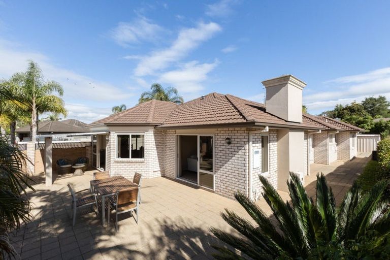 Photo of property in 34 Saint Heliers Place, Papamoa Beach, Papamoa, 3118