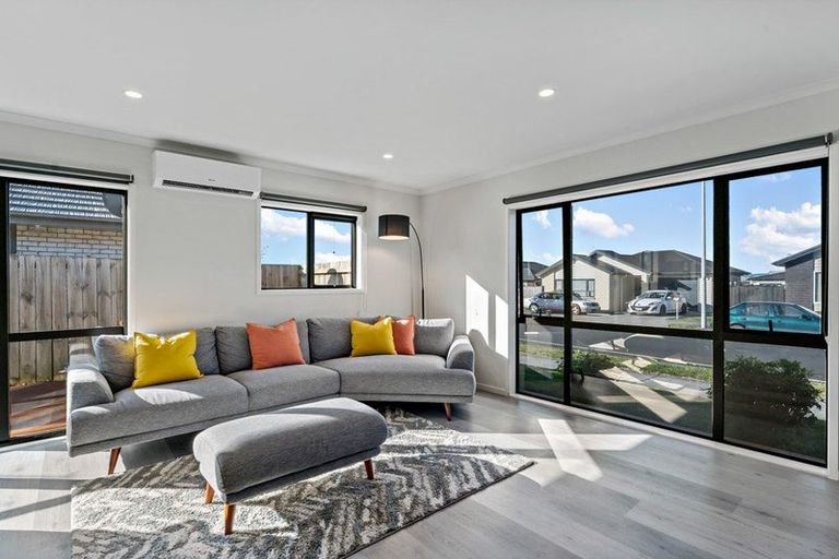 Photo of property in 18 Perla Road, Pukekohe, 2120