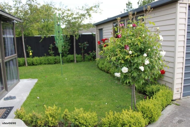 Photo of property in 46 Hollyford Avenue, Bryndwr, Christchurch, 8053