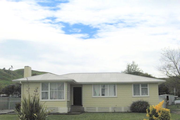 Photo of property in 25 Pickering Street, Outer Kaiti, Gisborne, 4010